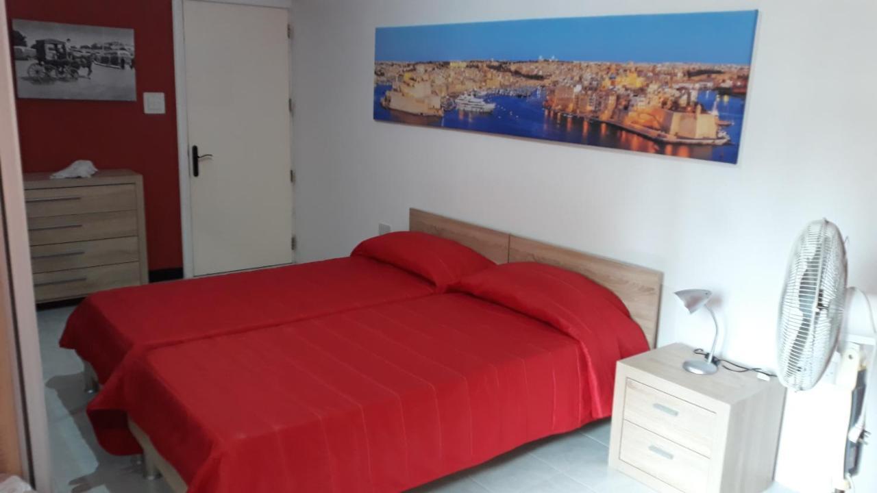 Very Bright Well Kept Apartment Marsaskala Eksteriør billede